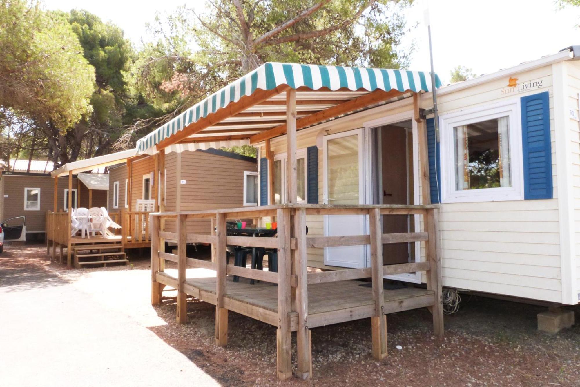 Camping Le Mediterranee Hyères Rom bilde