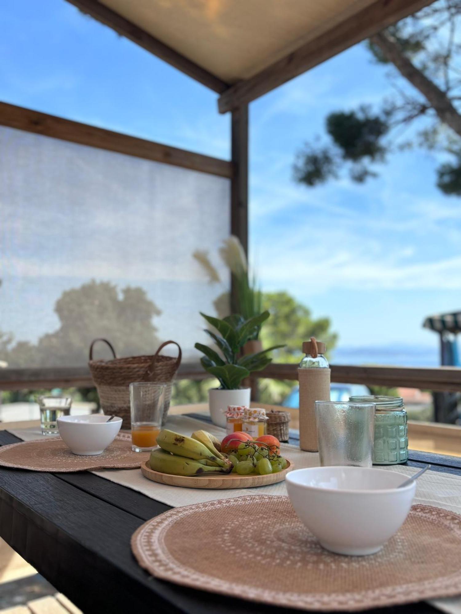 Camping Le Mediterranee Hyères Eksteriør bilde