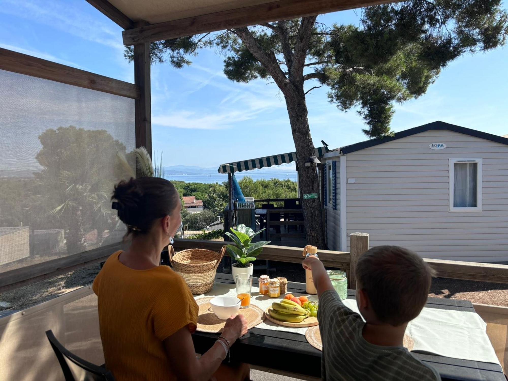 Camping Le Mediterranee Hyères Eksteriør bilde
